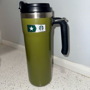 Starbucks / Stanley Military  Collaboration Olive Green Tumbler with Black Lid